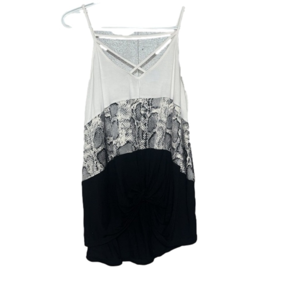 Size Medium Date Night Bundle Box - image 2